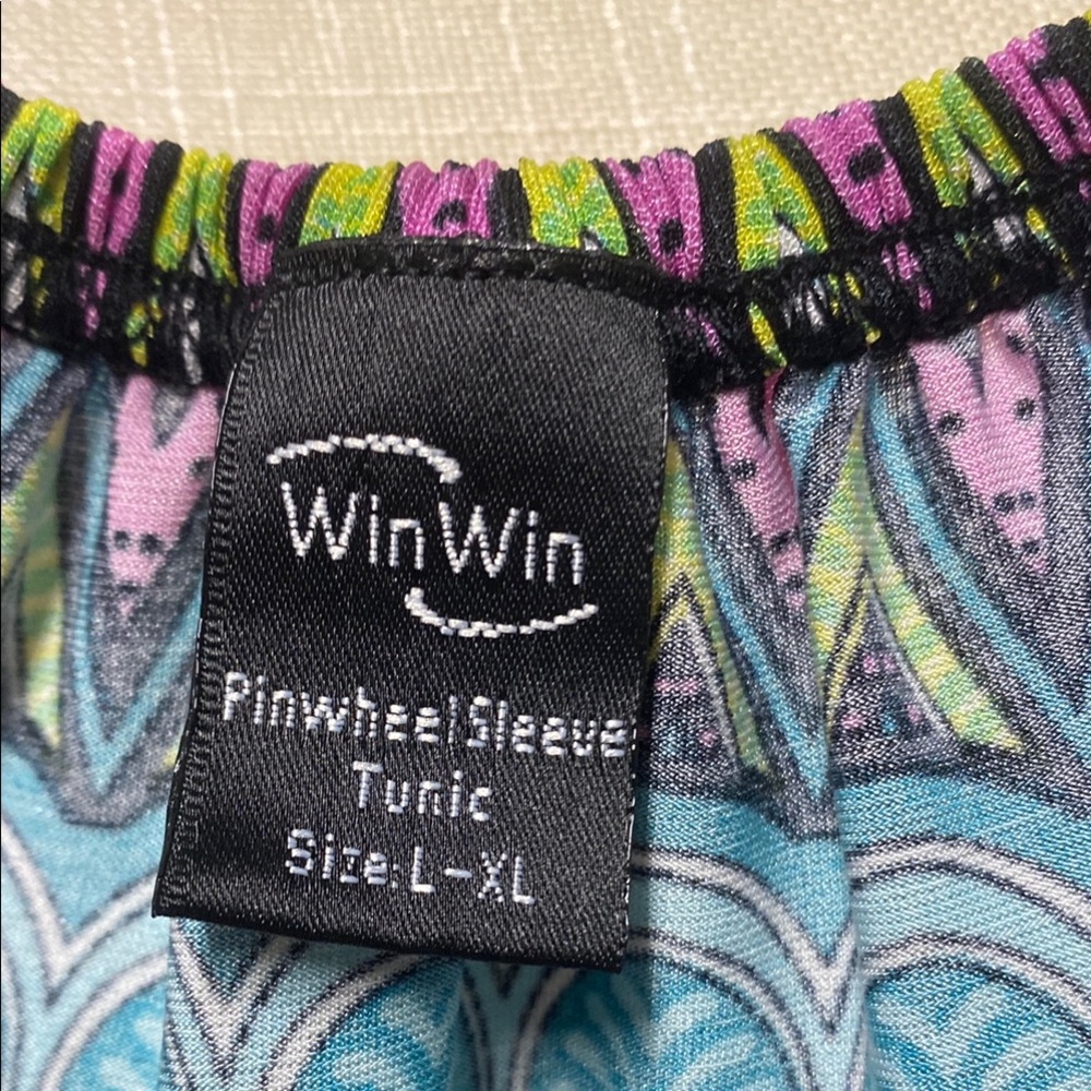 Win Win size large Colorful‎ Geometric Pattern Women's Top paisley soft stretch - Picture 9 of 10